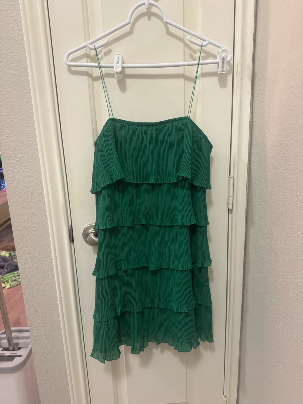 Vintage Emerald Green Pleated Tiered Spaghetti Strap Dress